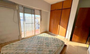 Departamento por escalera 2 amb con terraza y balcon apto credito SIN EXPENSAS