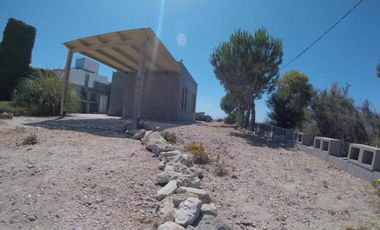 Casa en venta - 2 Dormitorios 1 Baño - 398Mts2 - Playas Doradas
