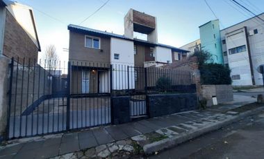 PH en calle Varvarco