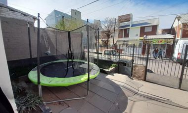 PH en calle Varvarco