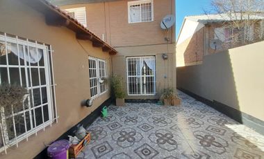 PH en calle Varvarco