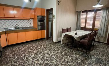 Casa en Temperley Este