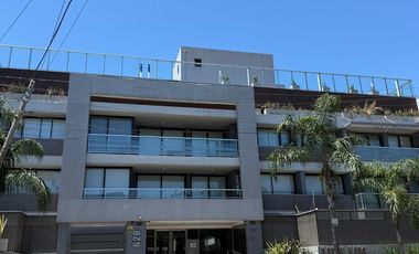 Cochera en Temperley