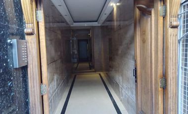 Centro-Montevideo esq.Perón-2amb fte-A nuevo-Categoría- 45m2