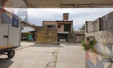 Galpón y oficina de trabajo en Turdera - 686 m2, lote en 