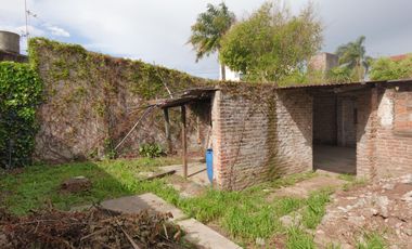 Galpón y oficina de trabajo en Turdera - 686 m2, lote en 