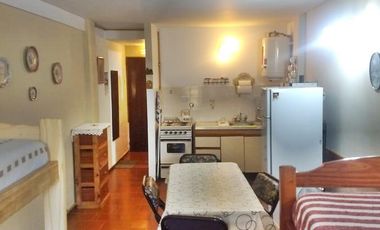 Amplio mono ambiente - Todos los servicios !!!