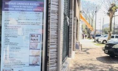 Locales y deptos en Block CON RENTA