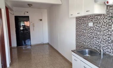 Locales y deptos en Block CON RENTA