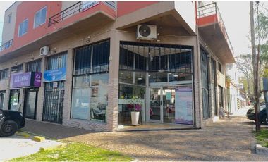 Locales y deptos en Block CON RENTA