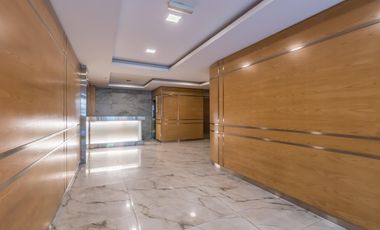 Oficina en edificio corporativo alquiler Centro / Retiro Impecable lista para entrar