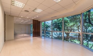 Oficina en edificio corporativo alquiler Centro / Retiro Impecable lista para entrar