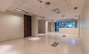 Oficina en alquiler Centro / Retiro Edificio corporativo Impecable y luminosa