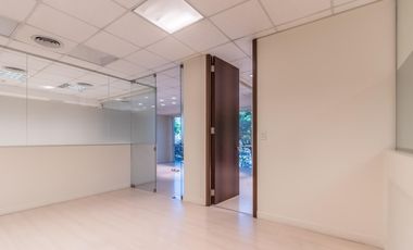 Oficina en alquiler Centro / Retiro Edificio corporativo Impecable y luminosa