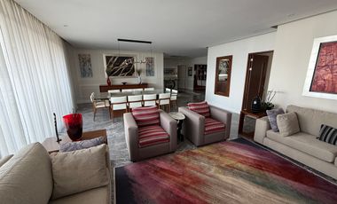 Departamento en Venta con vista al club de Golf, con  Terraza Bosque Real