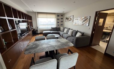 Departamento en Venta con vista al club de Golf, con  Terraza Bosque Real