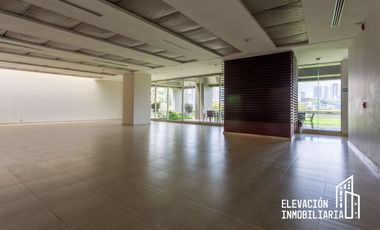 Departamento en Venta con vista al club de Golf, con  Terraza Bosque Real
