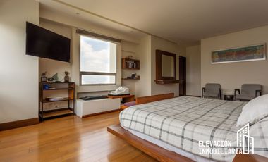 Departamento en Venta con vista al club de Golf, con  Terraza Bosque Real