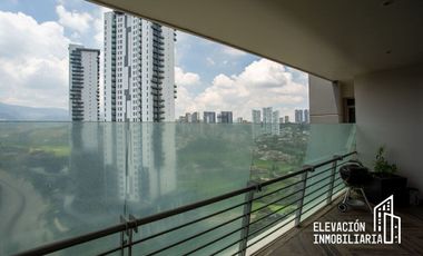 Departamento en Venta con vista al club de Golf, con  Terraza Bosque Real