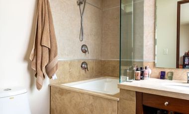 Departamento en Venta con vista al club de Golf, con  Terraza Bosque Real