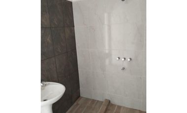 Casa a Estrenar en Zona Rural a 30 km de Victoria , Entre Rios