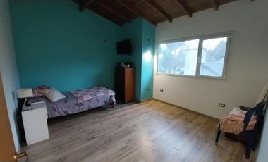 Casa en venta - 4 Dormitorios 2 Baños - Sierra de Los Padres