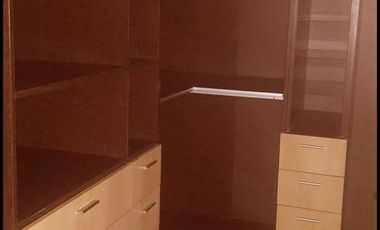 ARGUELLO-GRAN CASA-4 Dorm-1 suite/vestidor-4 baños-Cava-Doble cochera-Pileta- 3 terrazas