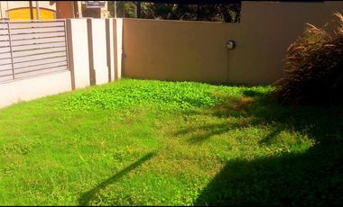 ARGUELLO-GRAN CASA-4 Dorm-1 suite/vestidor-4 baños-Cava-Doble cochera-Pileta- 3 terrazas