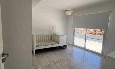 Casa en venta en La Lomada, Pilar - 6 Ambientes