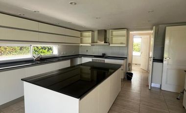 Casa en venta en La Lomada, Pilar - 6 Ambientes