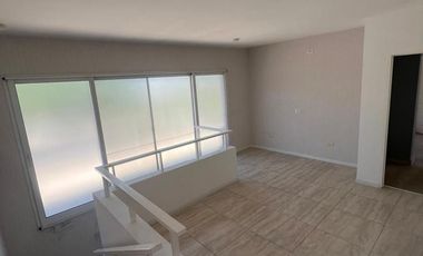 Casa en venta en La Lomada, Pilar - 6 Ambientes