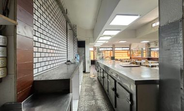 Local Comercial en la plata, terminal de micros