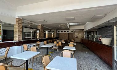 Local Comercial en la plata, terminal de micros