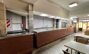 Local Comercial en la plata, terminal de micros