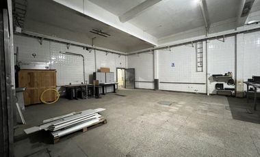 depósito y oficinas en dos plantas - APTO CREDITO-Avellaneda