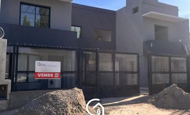 Duplex 3 dormitorios, Plottier- Barrio Los Nogales