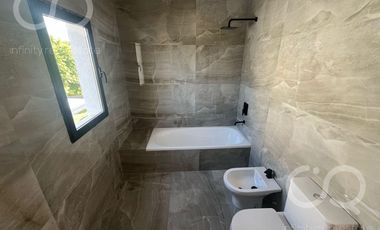 Venta Casa Alvear de Benavidez - Benavidez Tigre