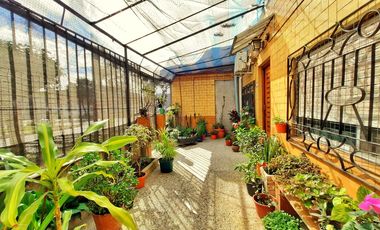 VENTA CASA CON LOCAL 200 M2 VALENTIN ALSINA