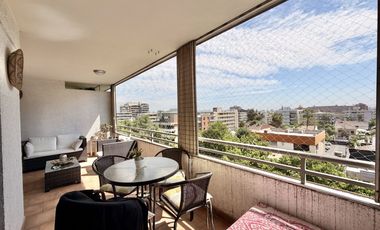 Amplia terraza y 4 dormitorios