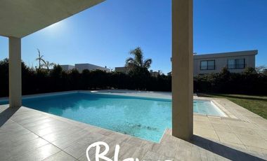 Casa en Alquiler en El Atardecer, Haras Santa Maria, Escobar, G.B.A. Zona Norte, Argentina