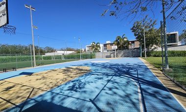 Casa en renta en Zendera, con doble altura y recamara en planta baja