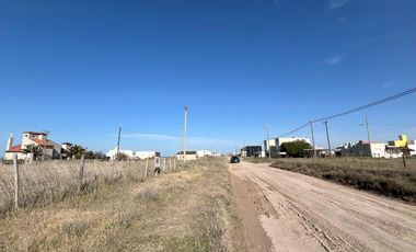 2 Terrenos en Calle 19 entre 68 y 70