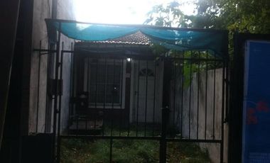 CASA  CASTELAR VENTA