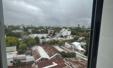 Monoambiente en venta frente al parque San Martin