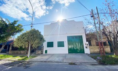 VENTA GALPÓN  1280 M2 VALENTIN ALSINA LANUS