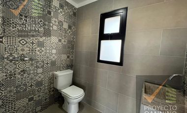 Venta de casa en Barrio San Felipe Canning