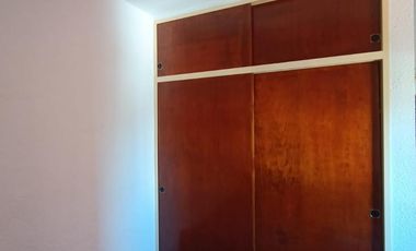 Departamento en calle Machado 145, excelente zona. ¡Con gas natural!