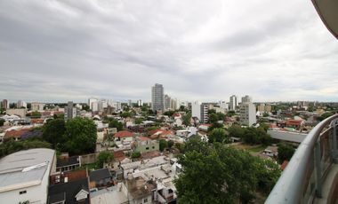 Departamento en venta 4 ambientes en Berazategui con cochera doble y vista al río