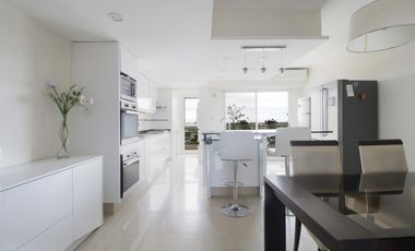 Departamento en venta 4 ambientes en Berazategui con cochera doble y vista al río