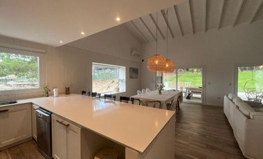 Casa en Venta en Costa Esmeralda Barrio Senderos III